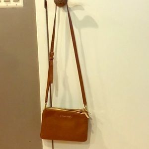 Camel Cross Body Michael Kohrs